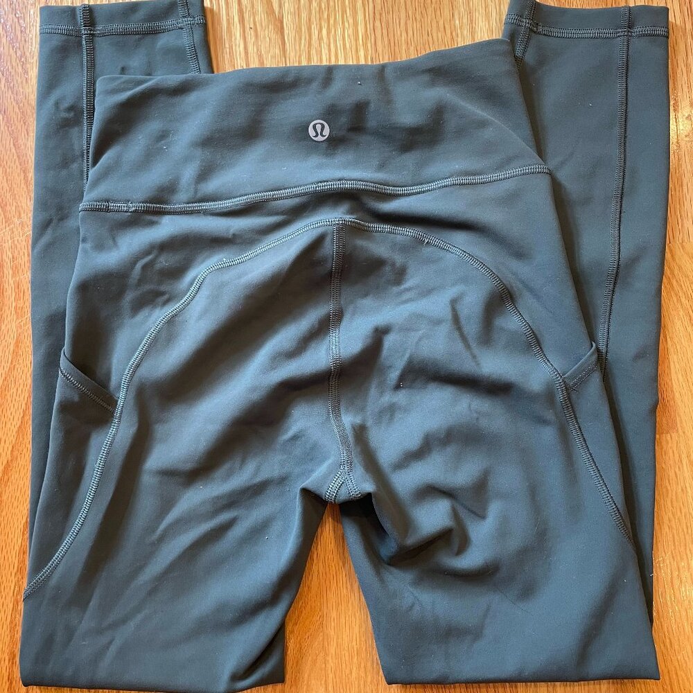 Lululemon athletica Invigorate High Rise Green Leggings 28" inseam Size 2 Women